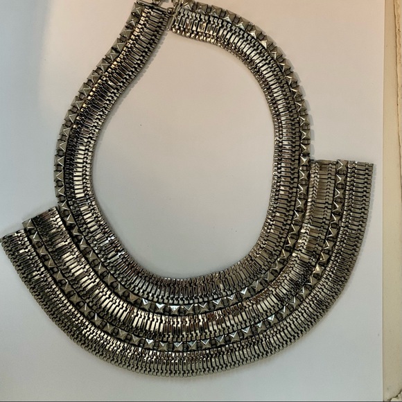 Costume Jewelry lot - necklace and bracelet - Picture 2 of 2